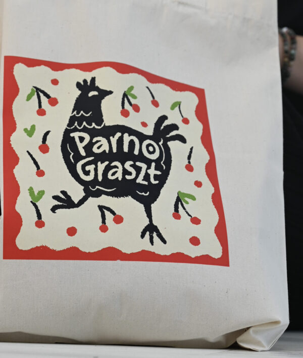 Parno Graszt vászontáska - Fekete tyúk - Image 3