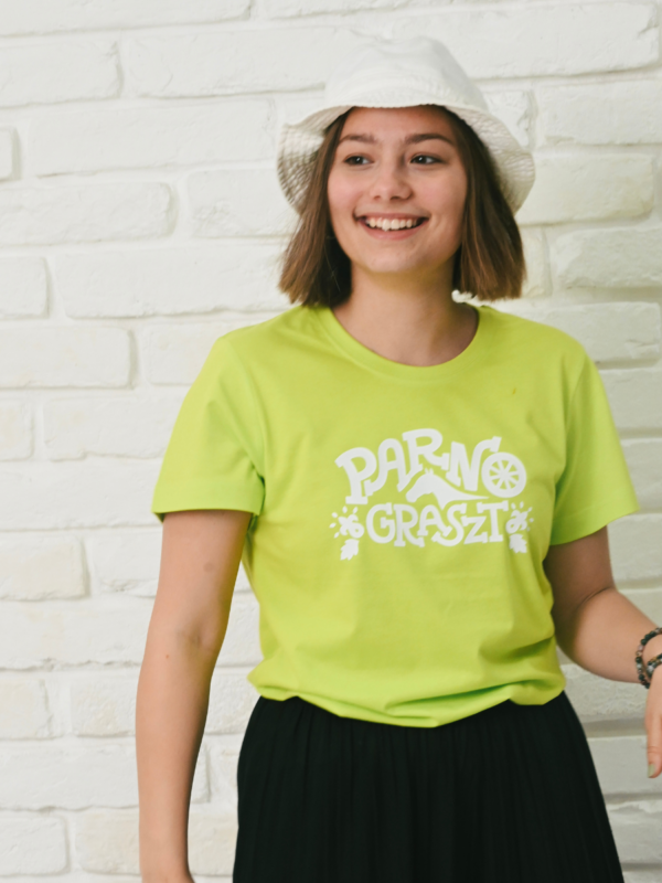 Parno Graszt póló -Fehér Ló (női)