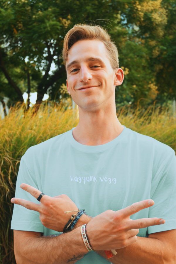 Vagyunk végig (unisex)