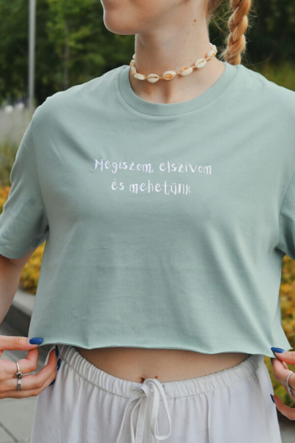 Megiszom, elszívom és mehetünk (cropped) - Image 2