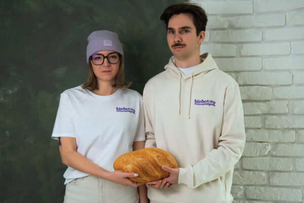 kisbetűs ünnepnapok pulcsi - Image 5